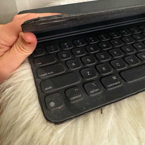 Apple Smart Keyboard Folio (for iPad Pro 12.9 inch) - Picture 8 of 11